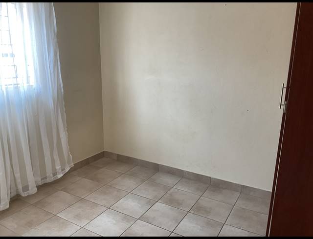 3 BEDROOM FREESTANDING FOR SALE IN KOSMOSDAL